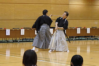 模範演武